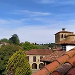 Octavio Guest house 2*