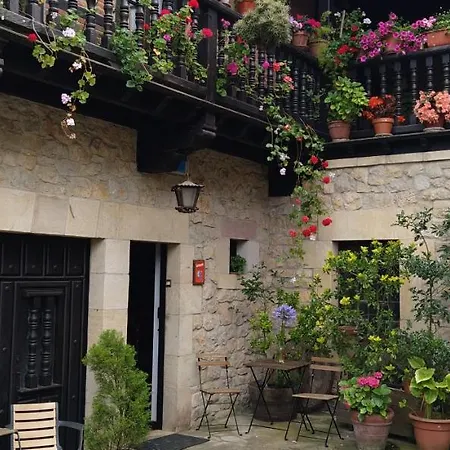 Octavio 2* Santillana del Mar