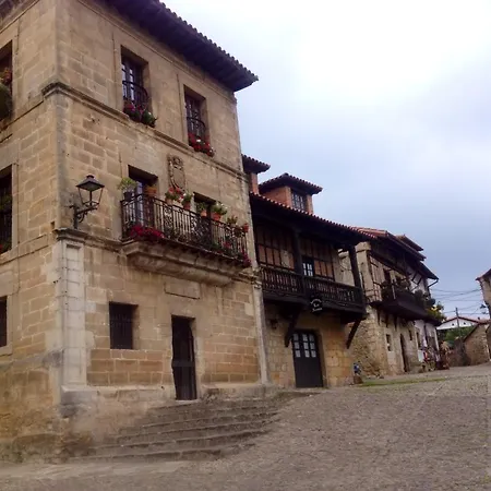 Octavio Penzion Santillana del Mar