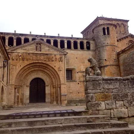 Octavio Penzion Santillana del Mar