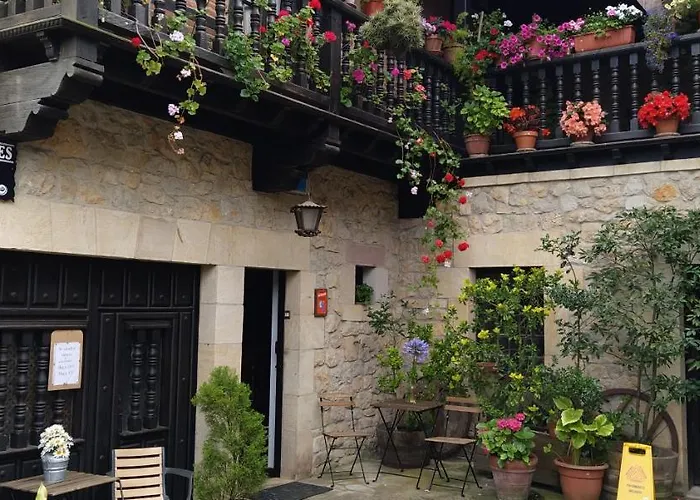 Octavio 2* Santillana del Mar