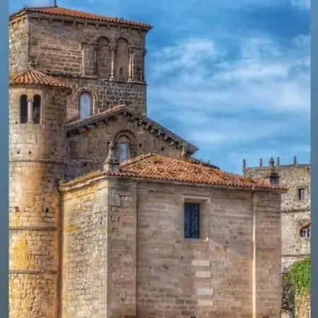 Octavio Vendégház Santillana del Mar