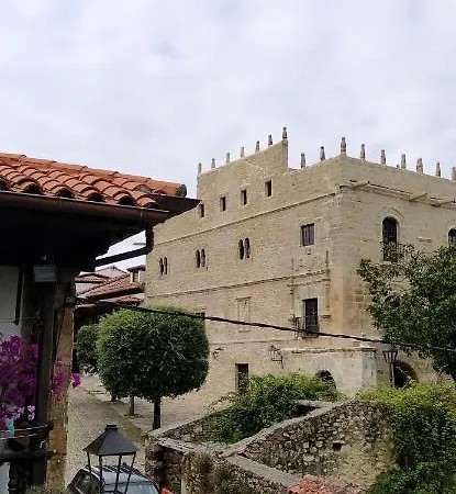 Octavio Πανσιόν 2*