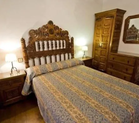 Octavio Πανσιόν 2*